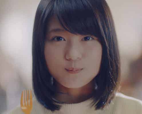 有村架純、キュートなOLに ランチ中のドアップ姿も可愛い!