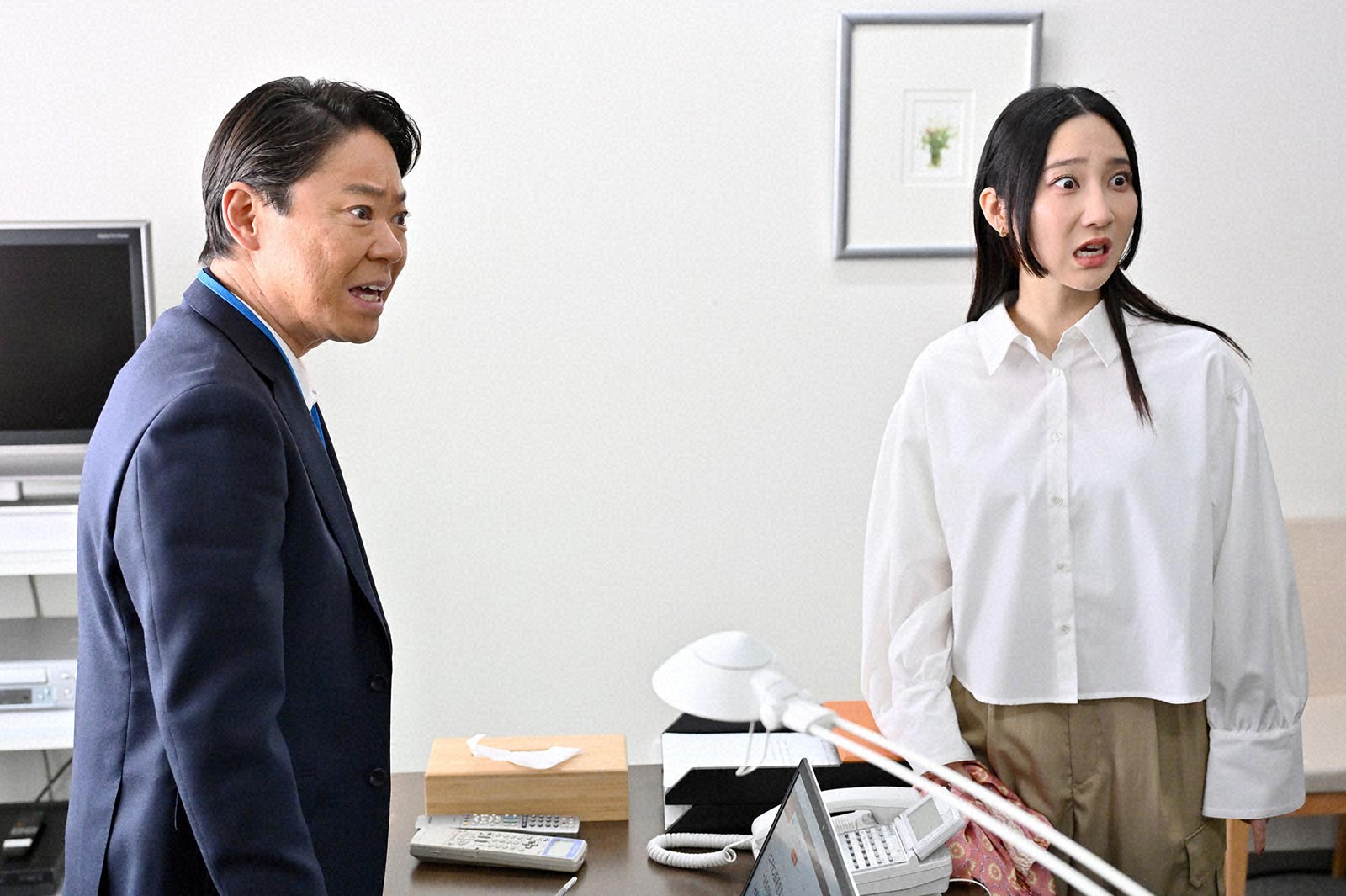 阿部サダヲ、ファーストサマーウイカ「不適切にもほどがある！」第7話より（C）TBS