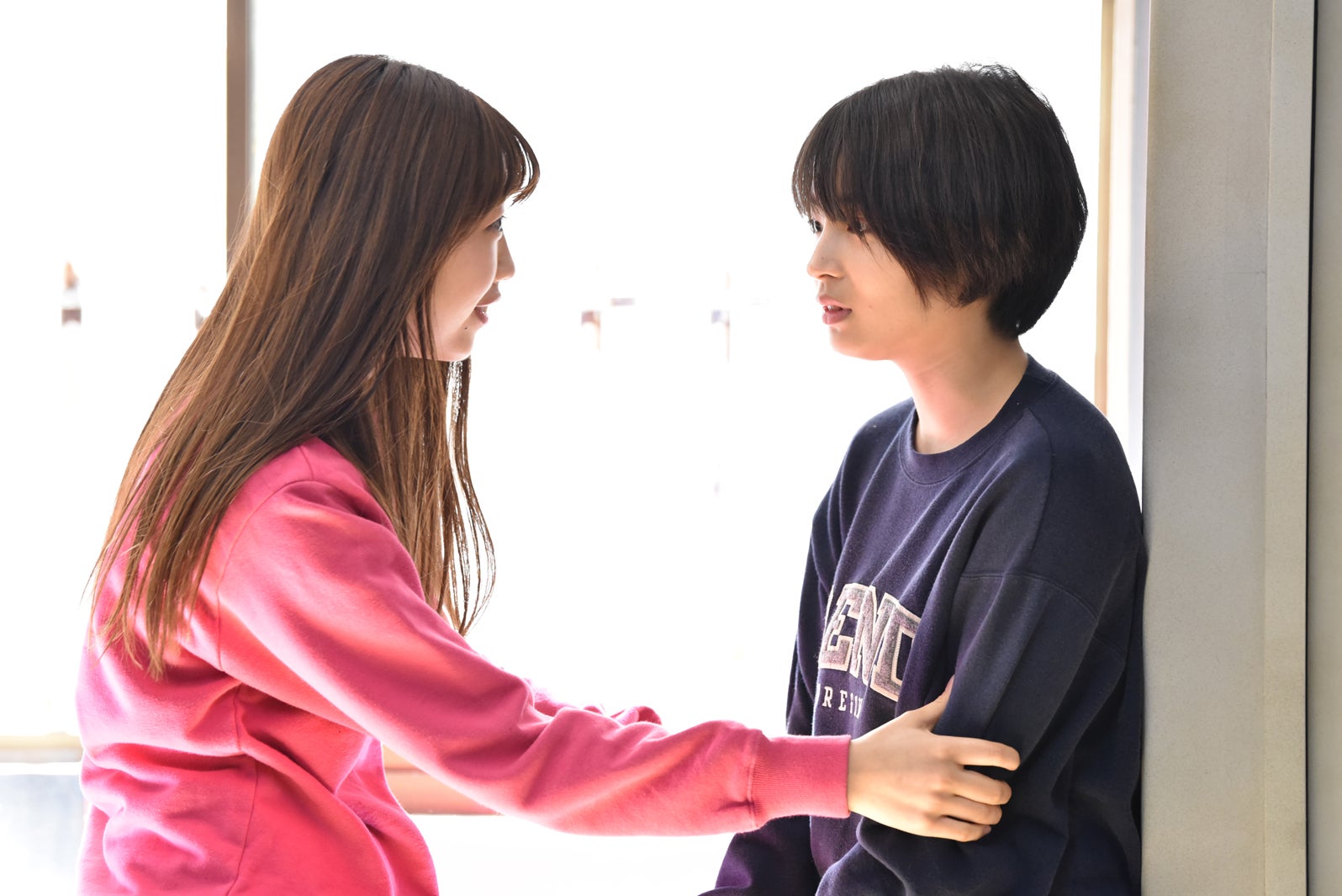 碓井玲菜、広瀬すず（C）日本テレビ
