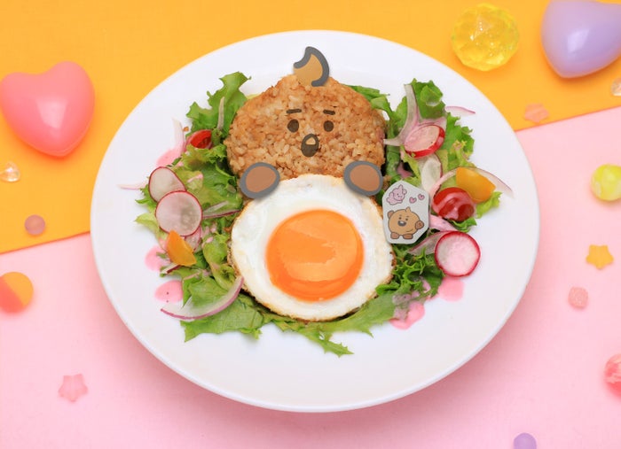 SHOOKY ロコモコ丼税込1,870円(C)BT21