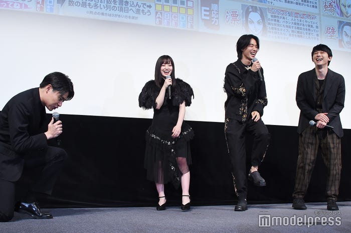 吉村崇、橋本環奈、山崎賢人、吉沢亮(C)モデルプレス