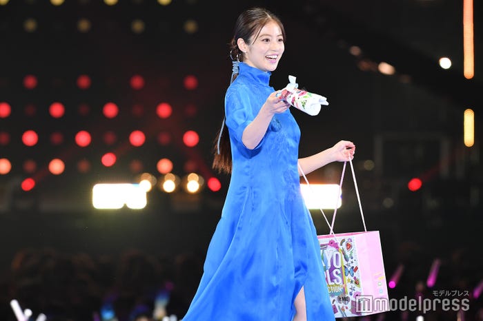 今田美桜(三つ編み) (C)モデルプレス