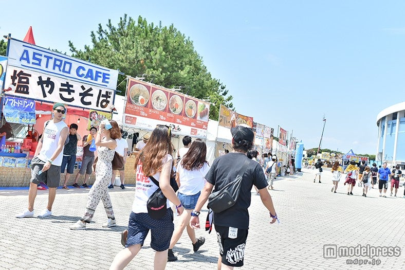 フードエリアも充実