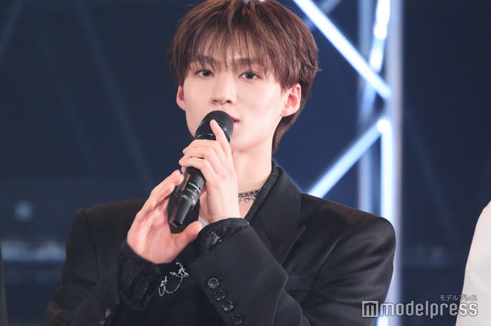 志賀李玖(C)モデルプレス