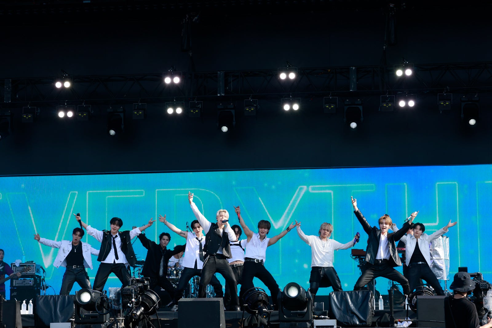 TREASURE／ジョンウ・ジェヒョク・アサヒ・ヨシ・ジョンファン・ハルト・ジフン・ヒョンソク・ドヨン・ジュンギュ（提供写真）