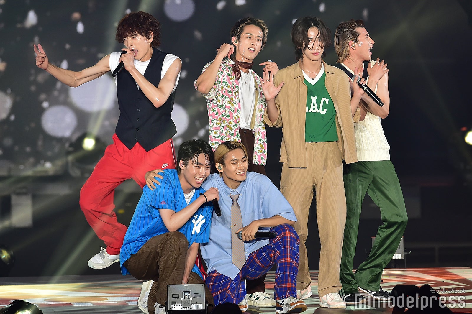 WATWING、一糸乱れぬパフォーマンスで盛り上げる 八村倫太郎