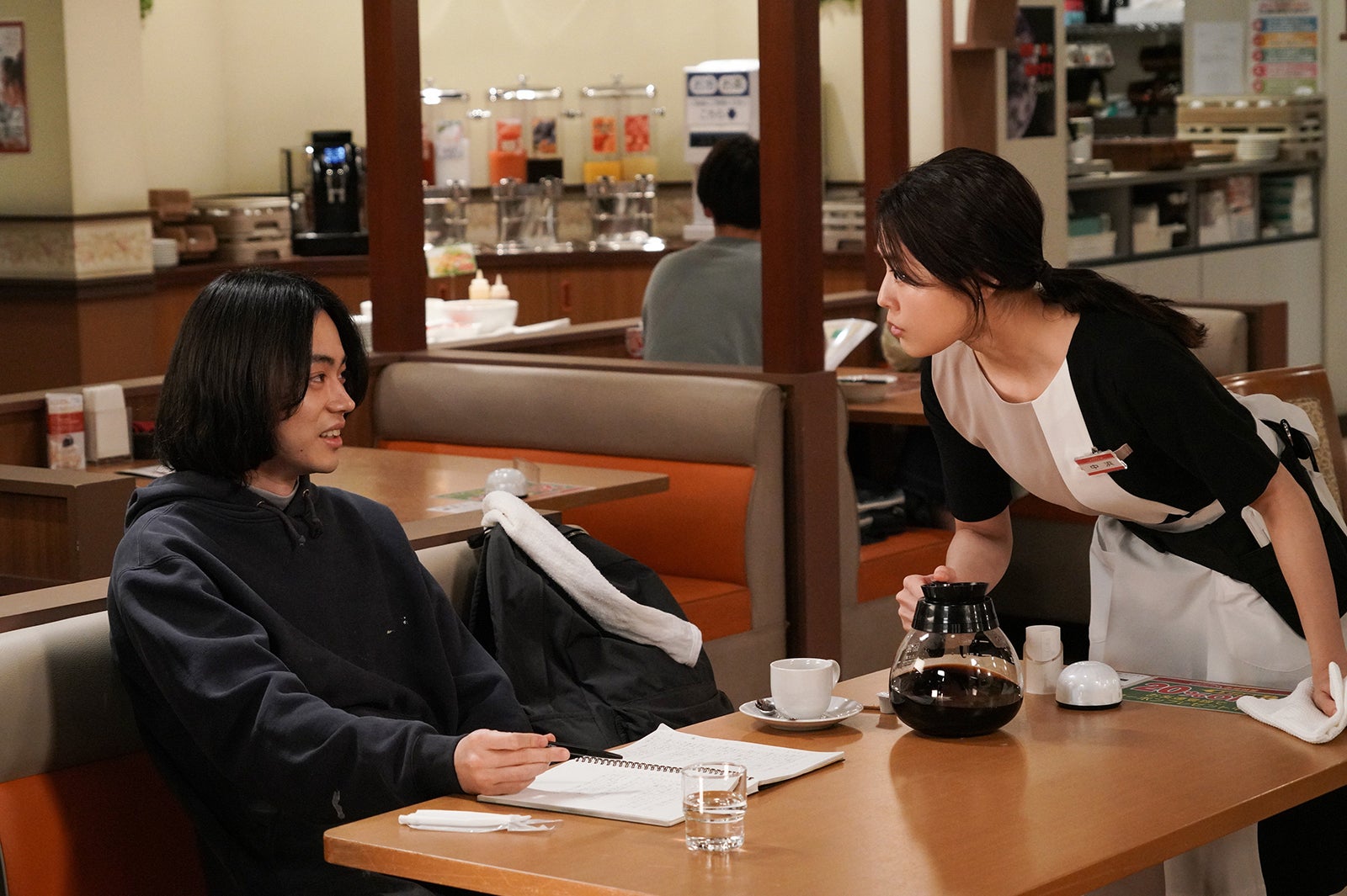 菅田将暉、有村架純「コントが始まる」第4話より（C）日本テレビ