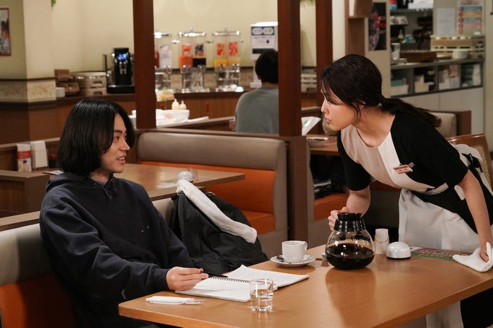 菅田将暉、有村架純「コントが始まる」第4話より(C)日本テレビ