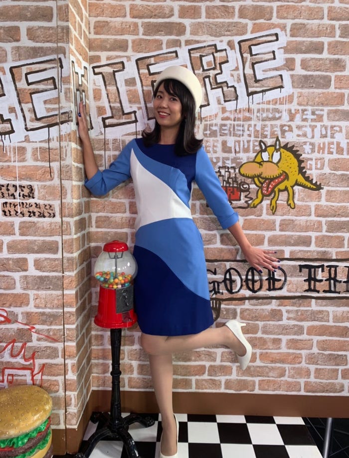 レギュラーの「プレミアの巣窟」の衣裳が変わりました。/新美有加アナウンサー(提供写真)