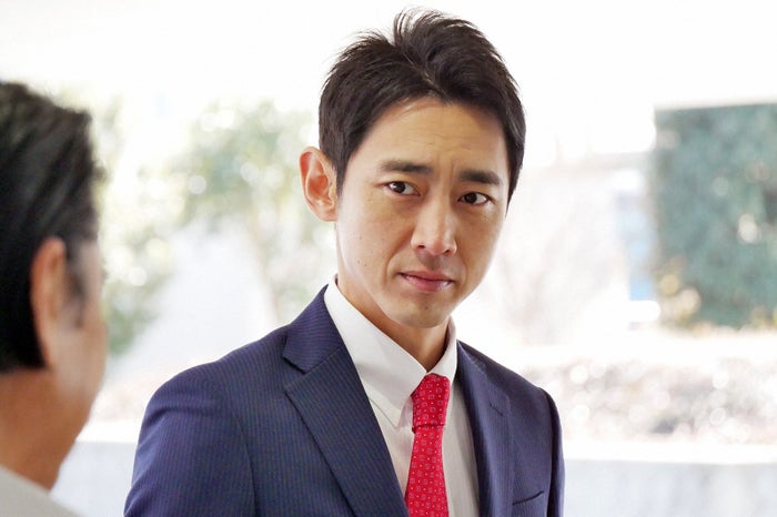 嵐 二宮和也 ダークヒーロー に 竹内涼真が翻弄される ブラックペアン 第1話あらすじ モデルプレス 嵐 二宮和也 ダークヒーロー に 竹内涼真が翻弄される ブラックペアン 第1話あらすじ モデルプレス
