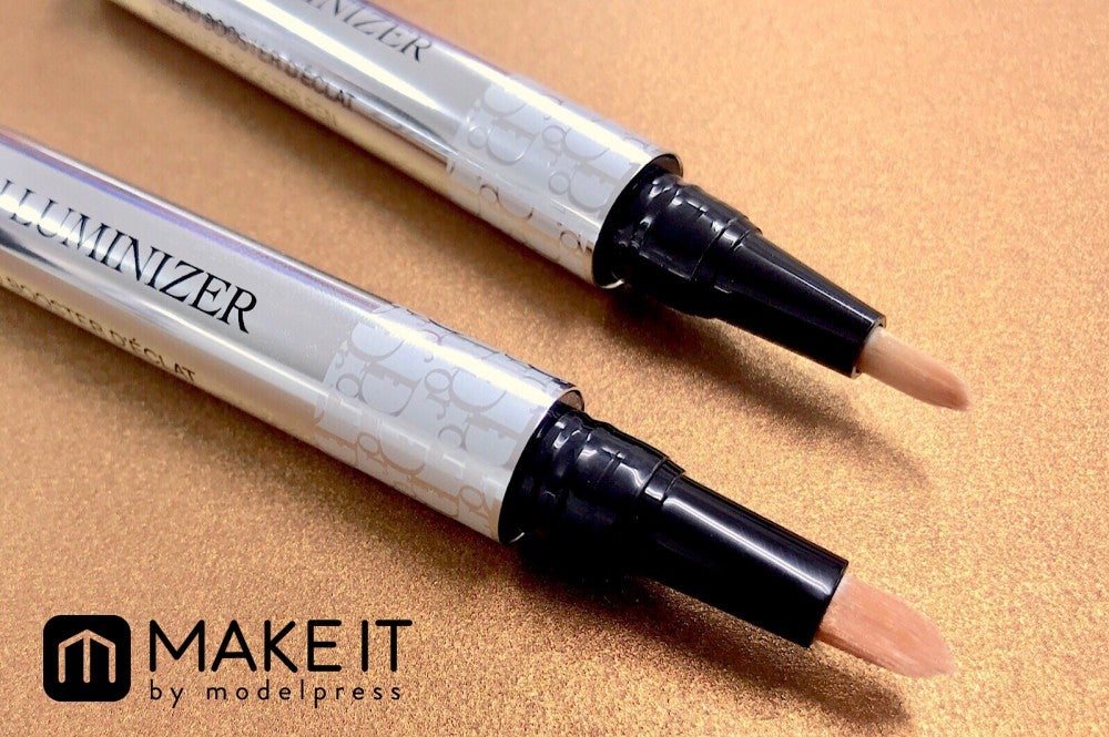 Dior／フラッシュ ルミナイザー／限定2色／各4,800円（税抜） (C)メイクイット