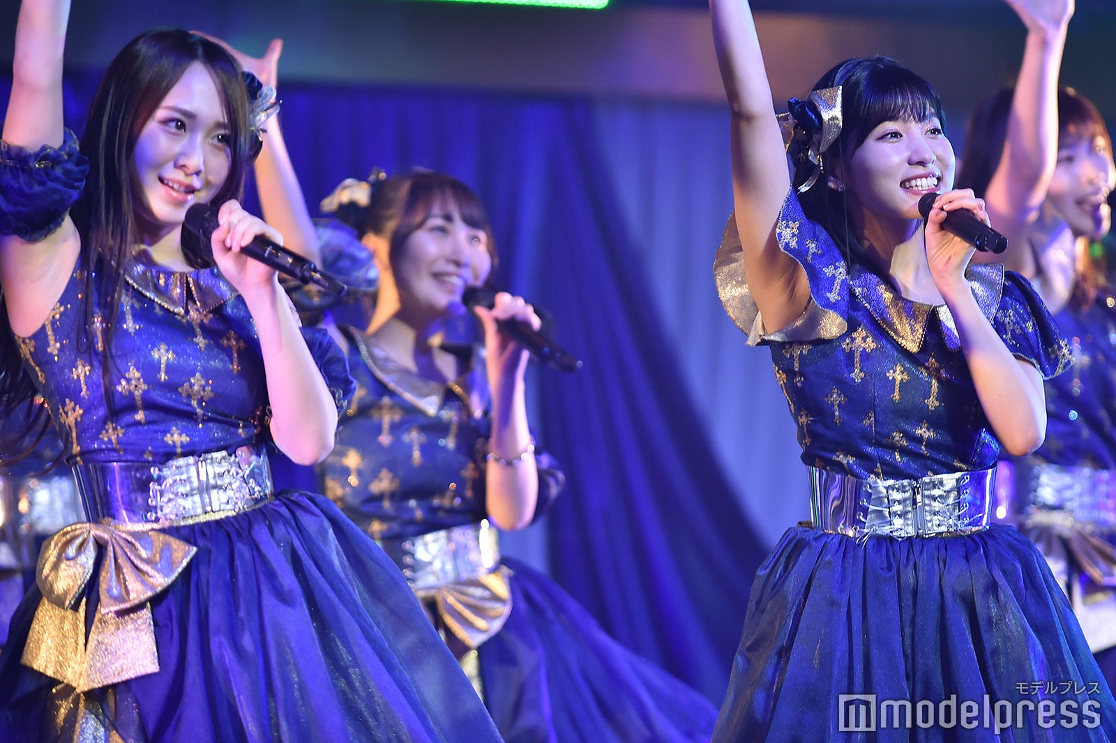 高橋朱里、谷口めぐ「AKB48 チームB単独コンサート～女神は可愛いだけじゃない～」 （C）モデルプレス