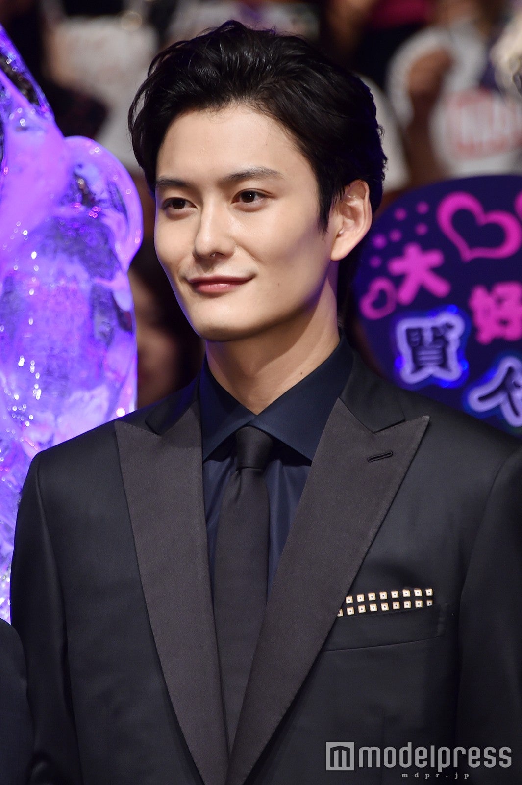 ジョジョ 実写化 原作 荒木飛呂彦が山崎賢人を絶賛 存在感が作品を引っ張ってくれた モデルプレス ジョジョ 実写化 原作 荒木飛呂彦が山崎賢人を絶賛 存在感が作品を引っ張ってくれた モデルプレス
