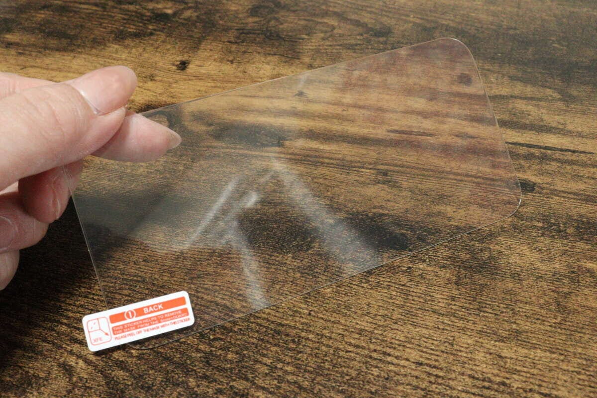 ダイソー ゴリラガラス ダイソーの衝撃に強いガラスフィルム