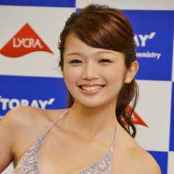 東レ2012年の水着キャンペーンガールに選ばれた北山詩織