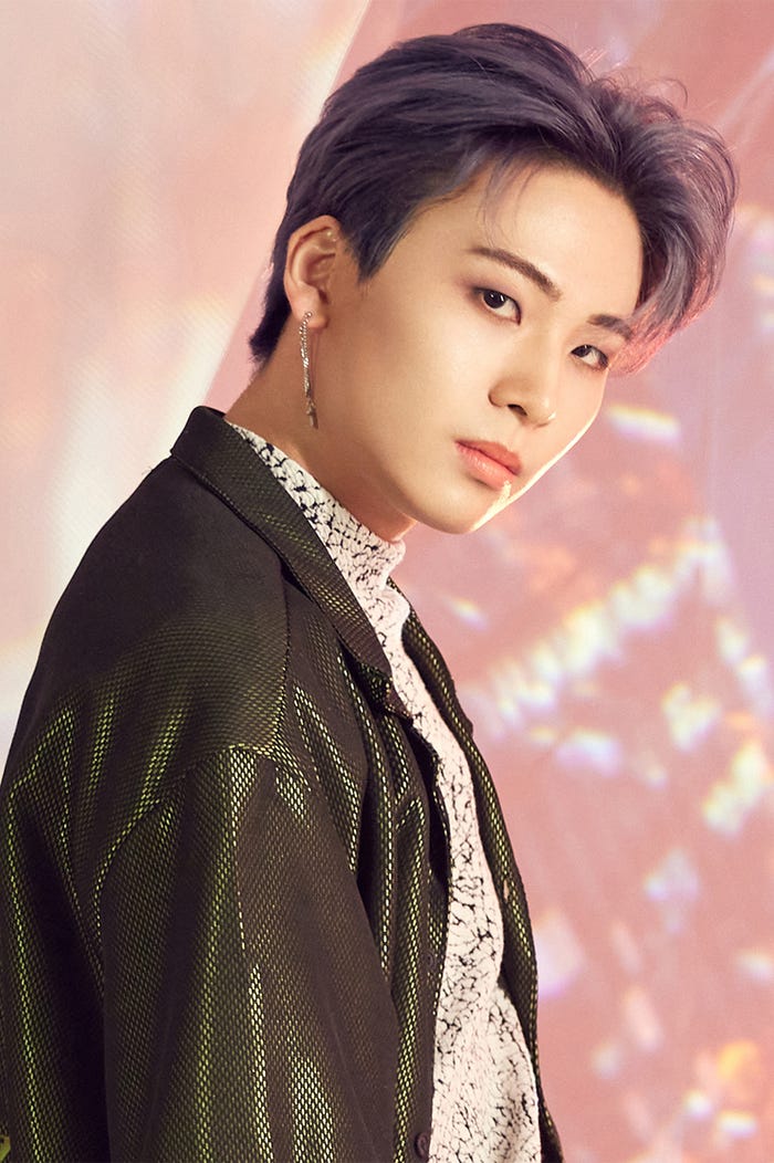 川尻蓮 (C)LAPONE ENTERTAINMENT