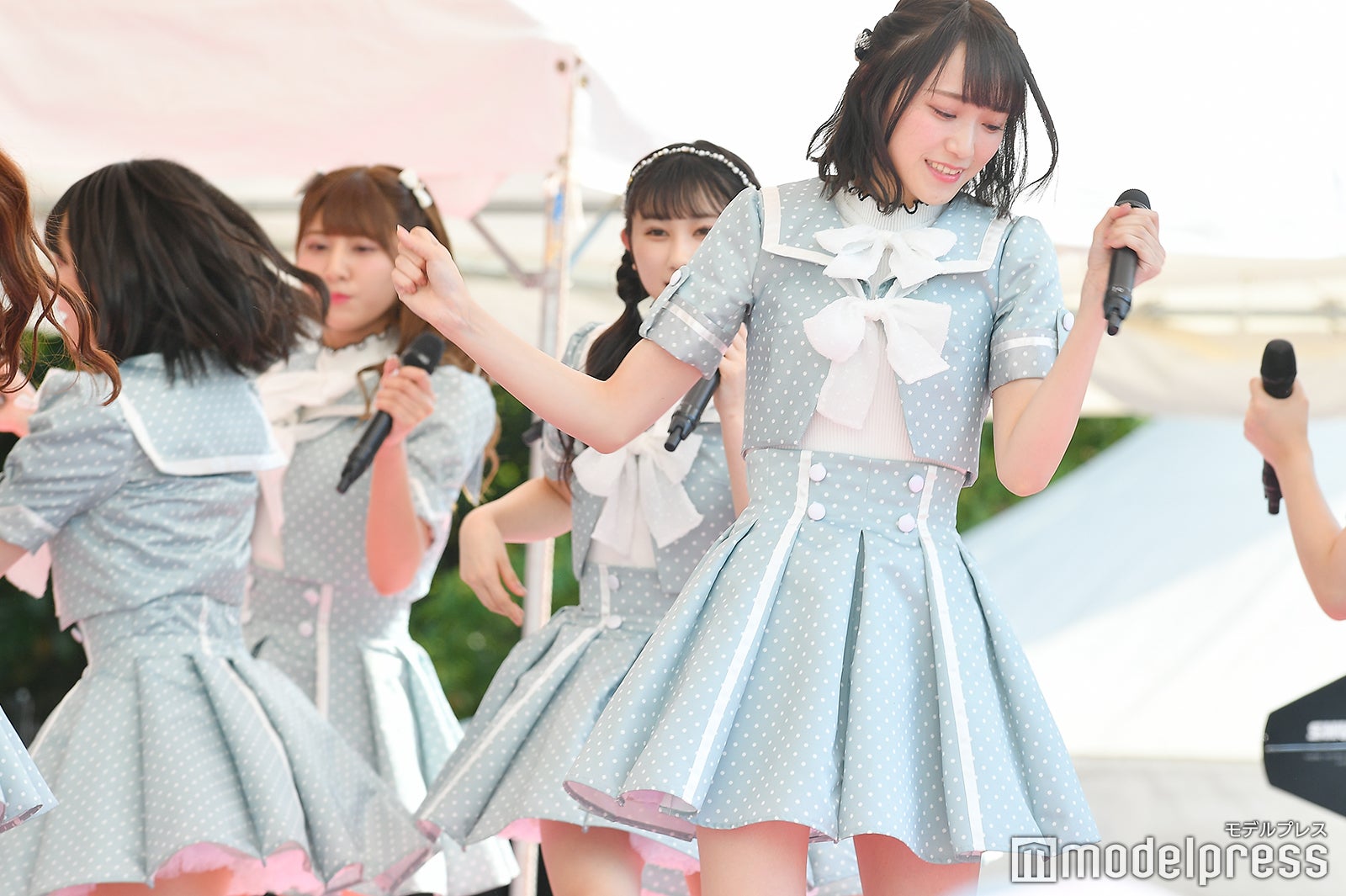 ＝LOVE（C）モデルプレス