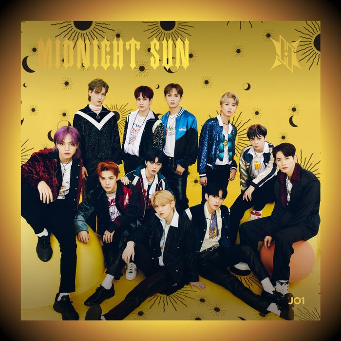 JO1 6thシングル『MIDNIGHT SUN』(10月12日発売)初回限定盤B(C)LAPONE ENTERTAINMENT