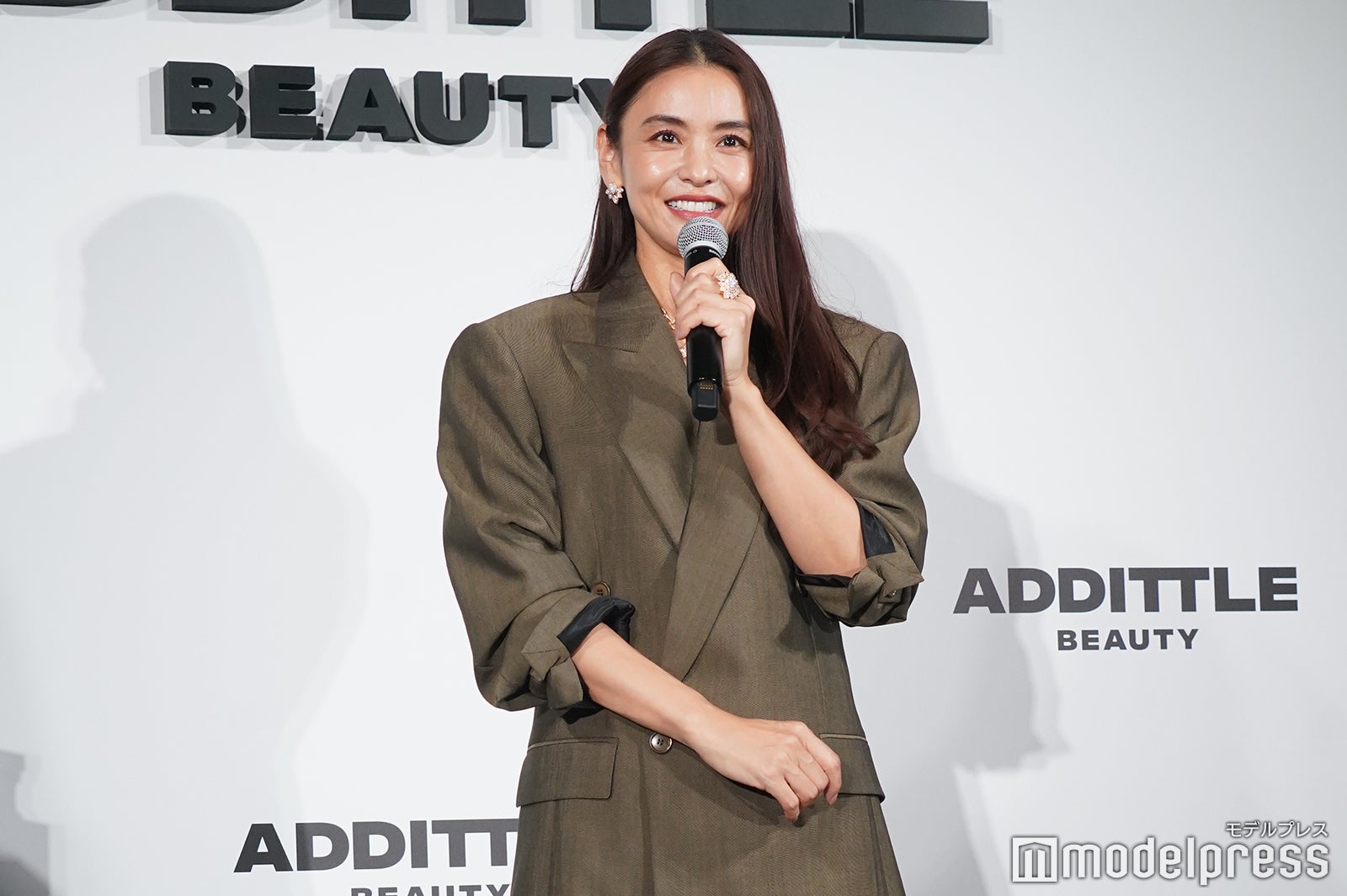 滝沢眞規子（C）モデルプレス