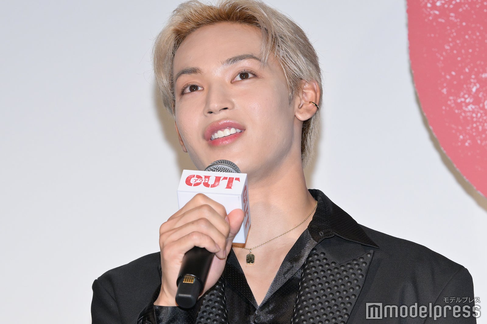 與那城奨（C）モデルプレス