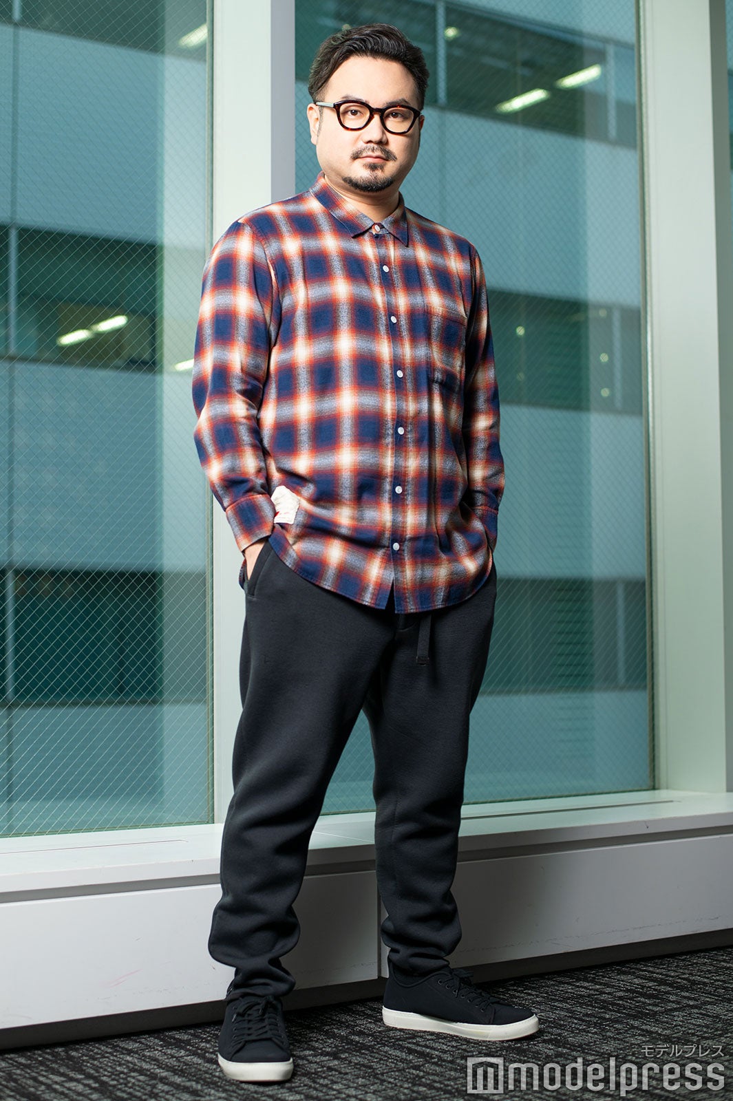 休日課長（C）モデルプレス