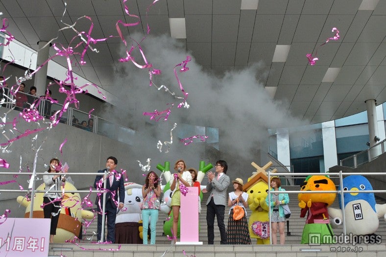 ゆるキャラたちも駆けつけ華やぐ会場風景