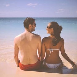 彼との旅行に必須!持っていくだけで女子力が上がるアイテムとは?