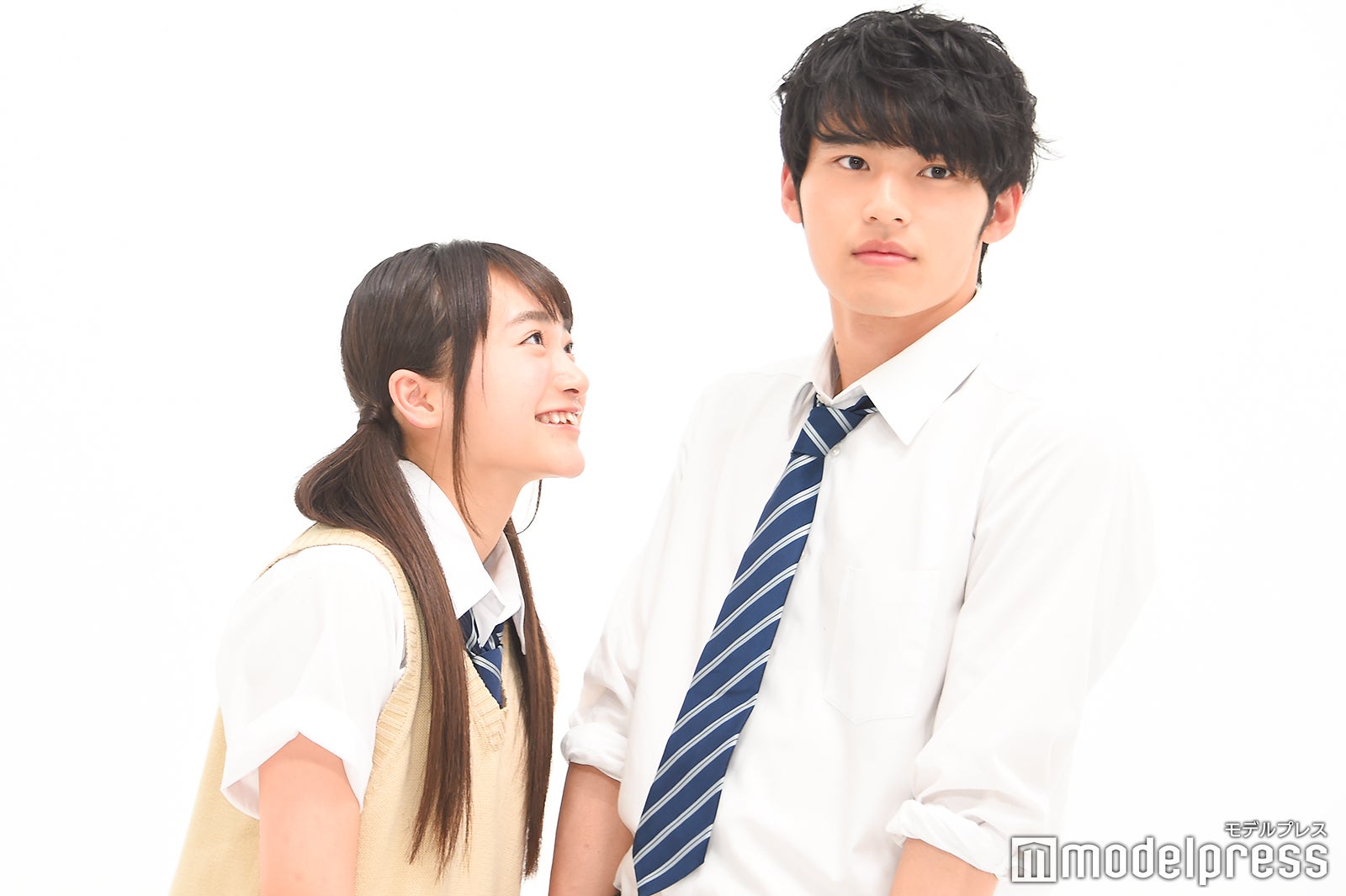 福田愛依、岡田健史 （C）モデルプレス