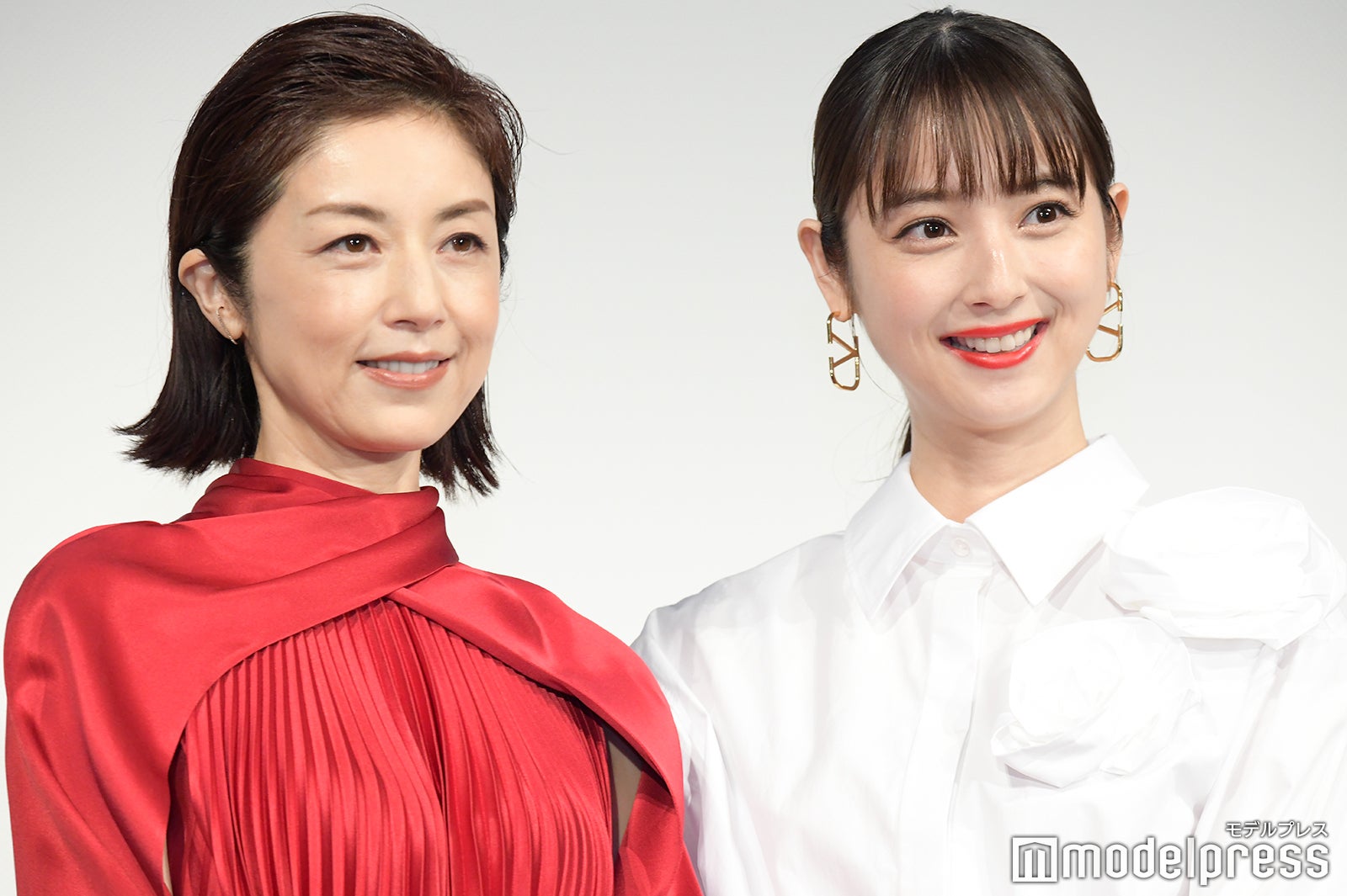 高岡早紀、佐々木希（C）モデルプレス