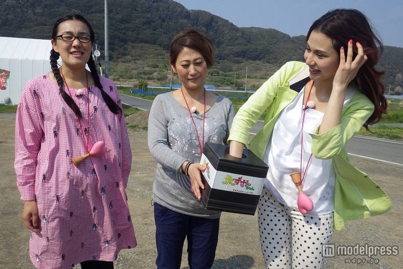 水沢アリー、テレビ初ビキニ姿を披露 春の南房総旅へ