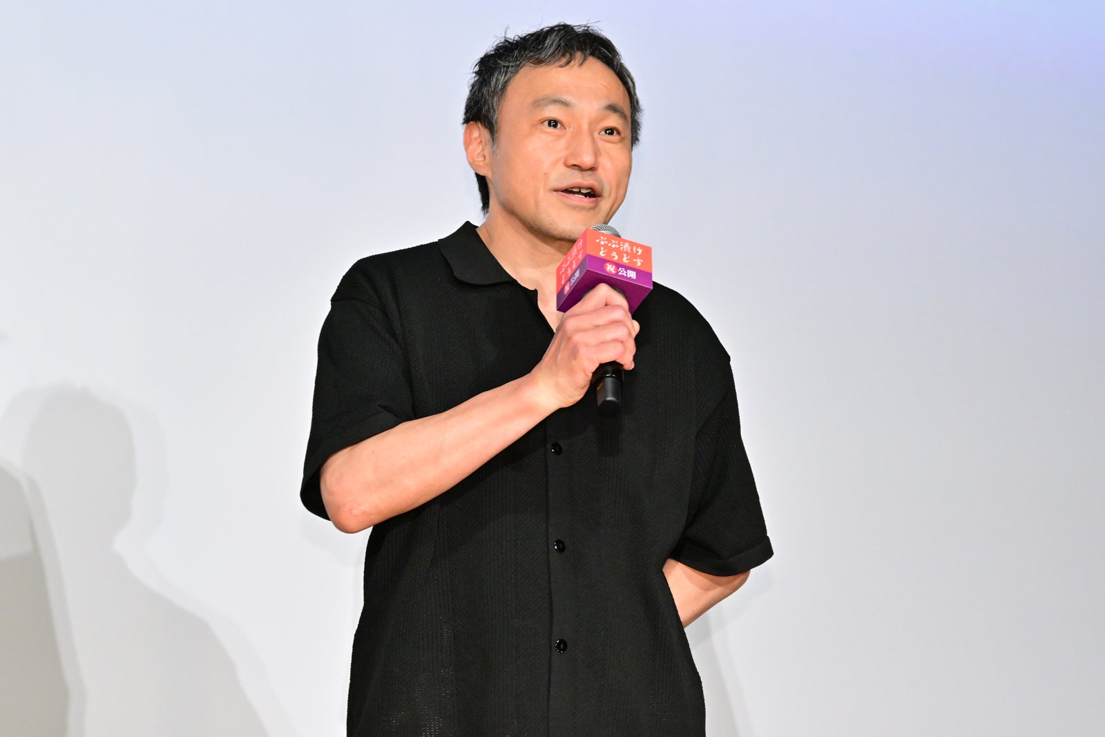 冨永昌敬監督（C）2025「ぶぶ漬けどうどす」製作委員会