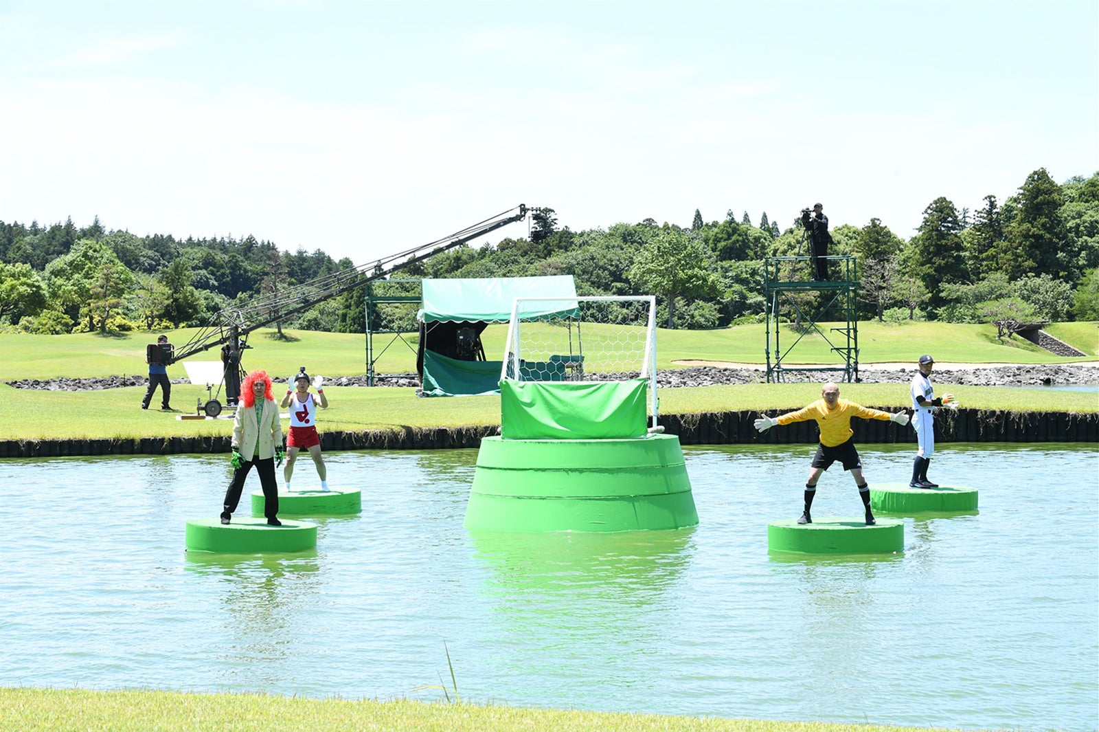 浮島芸人のオラキオ、ニッチロー、あばれる君、アイデンティティ田島 （C）テレビ朝日