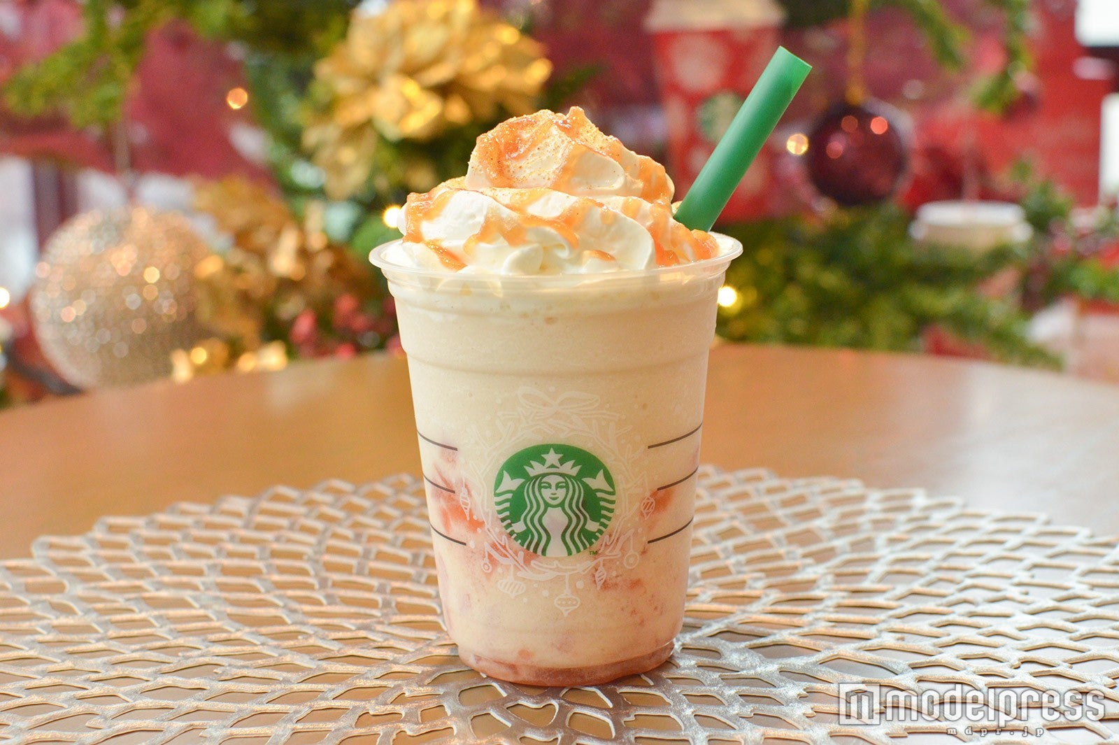 ベイクド アップル フラペチーノ（R） （C）モデルプレス