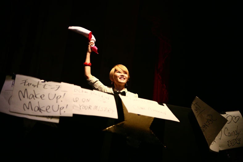 福岡晃子（チャットモンチー）