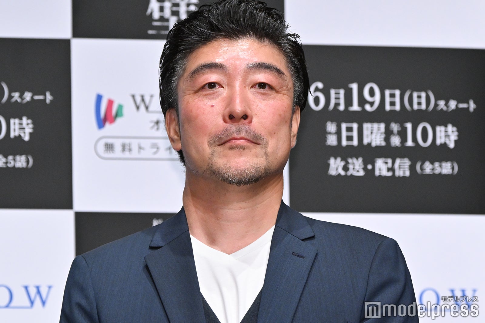 内片輝監督 （C）モデルプレス