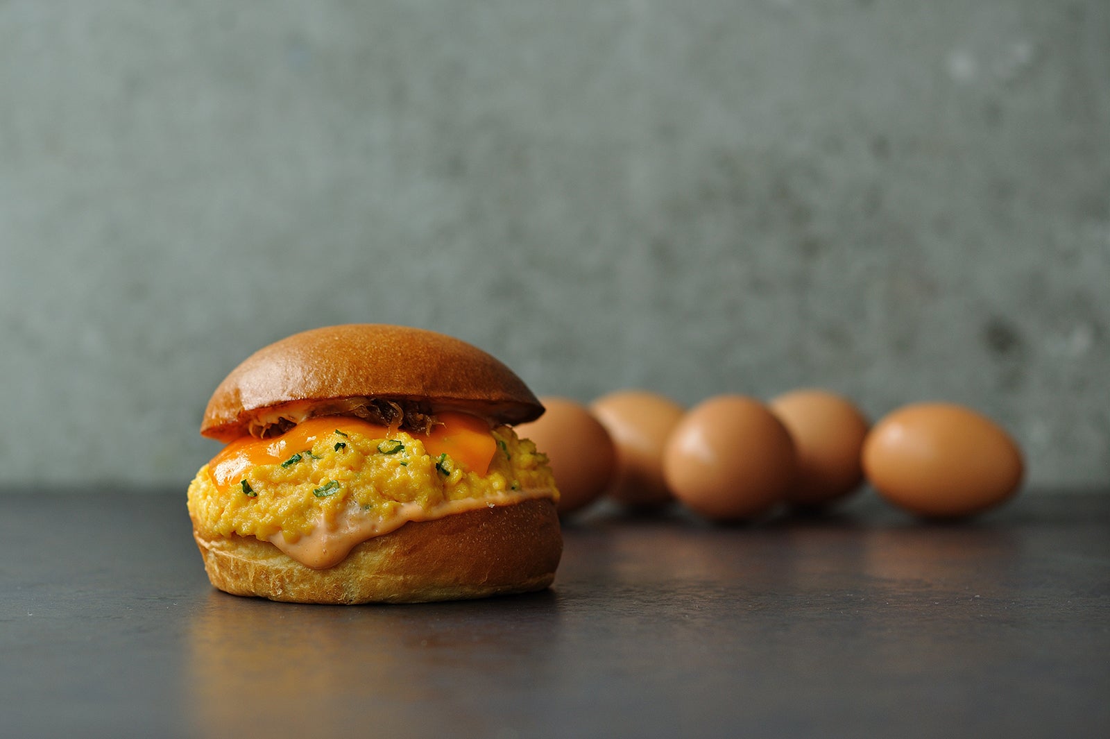 “究極のエッグサンド”／画像提供：フレーバーワークス