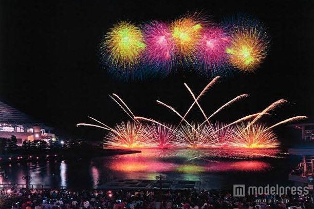 シーパラ、幻想的な「変わり種花火」初登場！