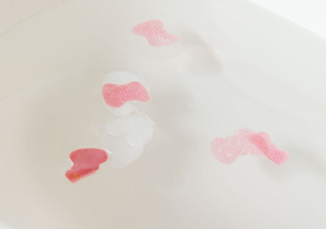 ダイソー　バスペタル　キティちゃん