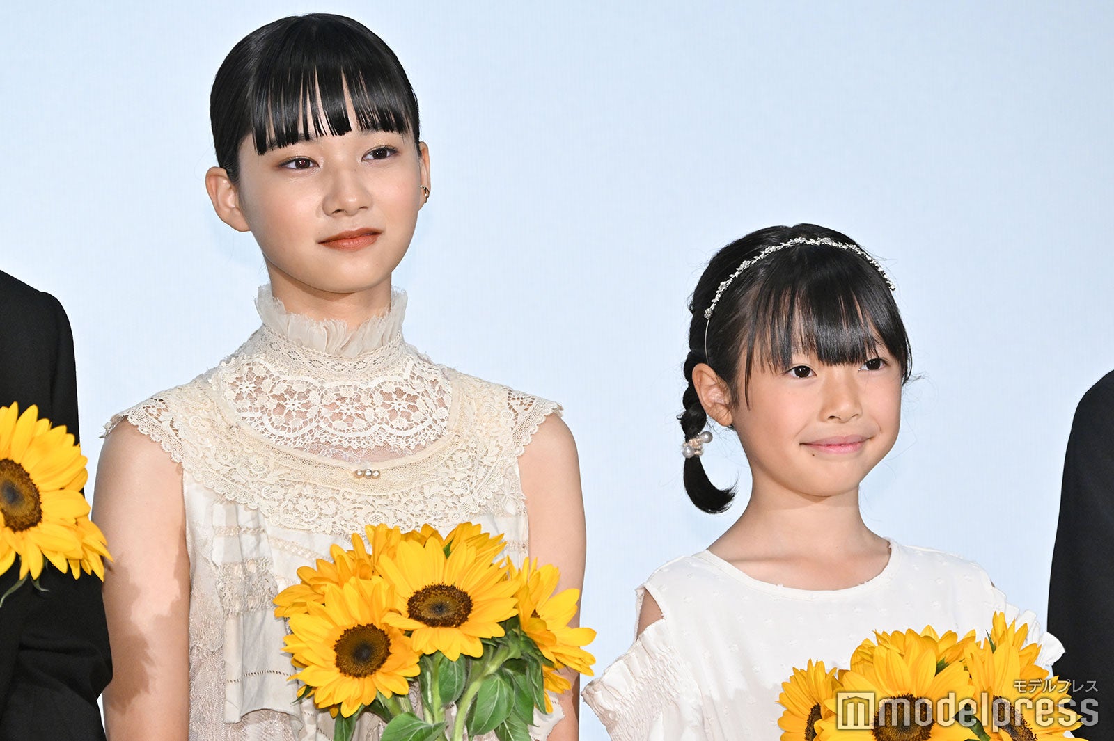 山崎七海、柚穂（C）モデルプレス