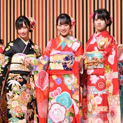 （左から）矢野帆夏、沖侑果、今村美月、中村舞、谷口茉妃菜（C）モデルプレス