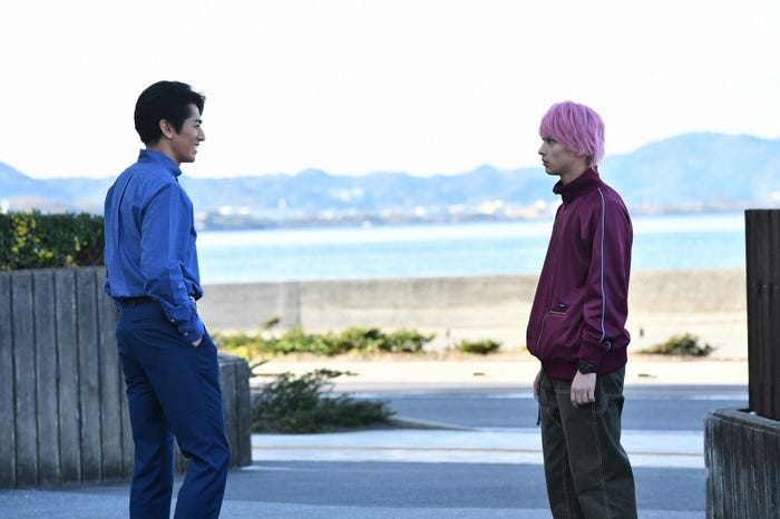 永山絢斗、横浜流星/「初めて恋をした日に読む話」第4話より(C)TBS