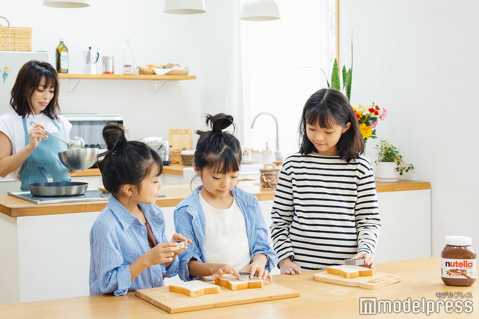 （左から）あゆなちゃん、ゆいなちゃん、りいちゃん（C）モデルプレス