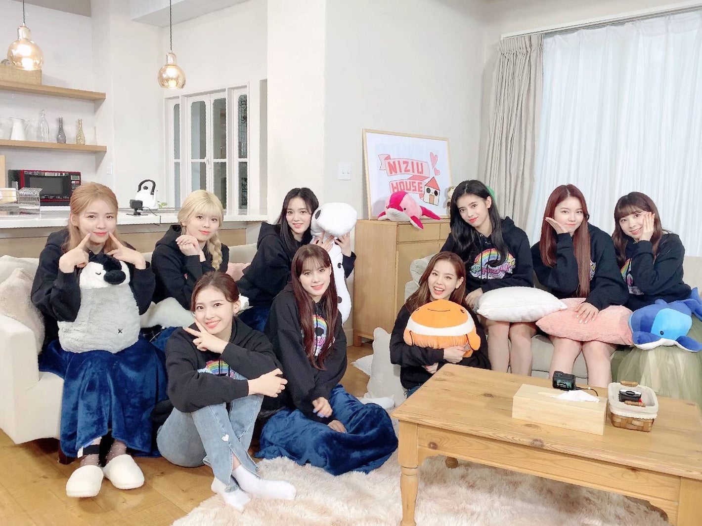 Niziu「We NiziU！TV2」より（C）「We NiziU！TV2」製作委員会