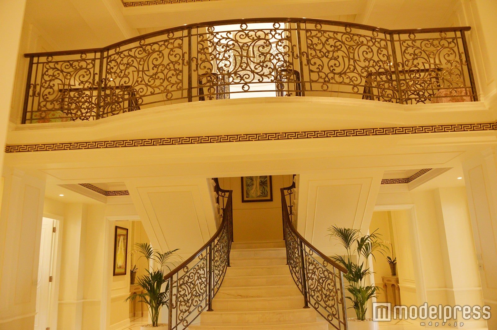 「パラッツォ ヴェルサーチ ドバイ」の“インペリアルスイート”（C）モデルプレス