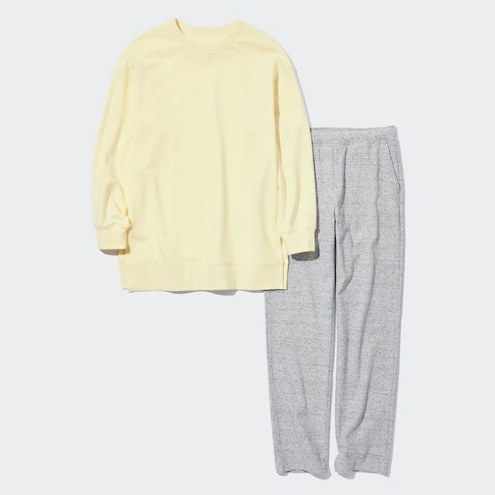 ユニクロ　uniqlo　レディース　おすすめ　オススメ　コスパ　2023　冬　ルームウェア　パジャマ　部屋着　ウルトラストレッチチュニックセット　ウルトラストレッチ