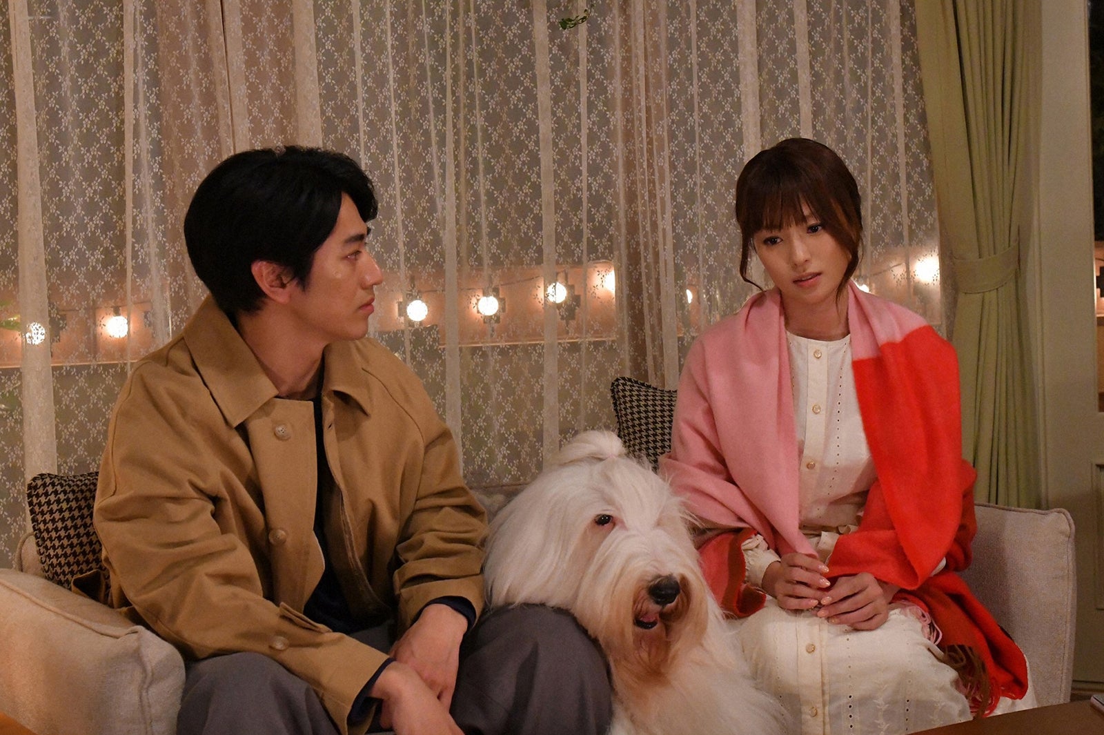 永山絢斗、とろろ、深田恭子／「初めて恋をした日に読む話」第8話より（C）TBS