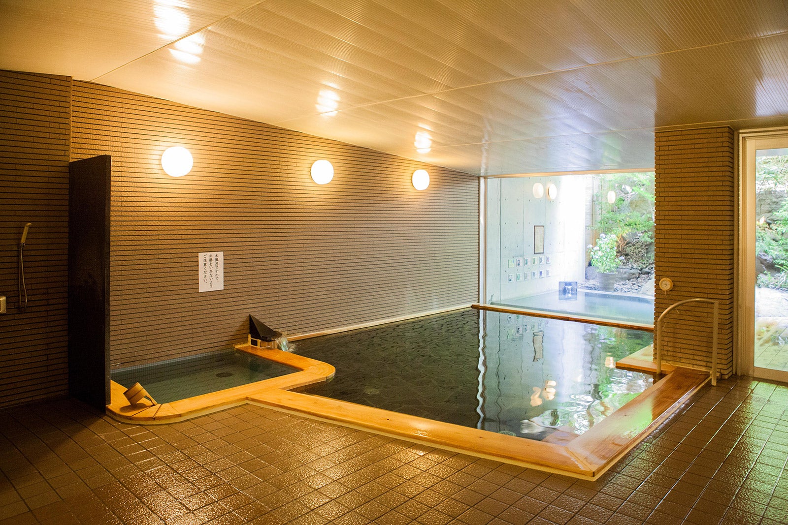 大浴場／画像提供：ネオオリエンタルリゾート八ヶ岳高原