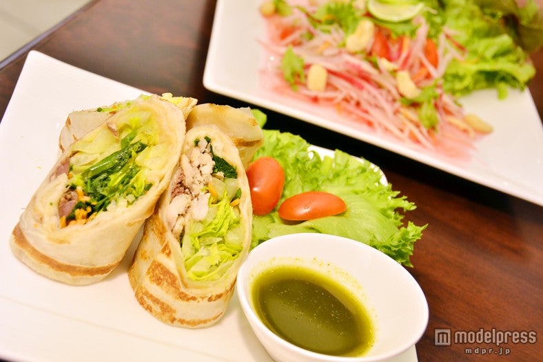 「サバトルティーヤ」90バーツ