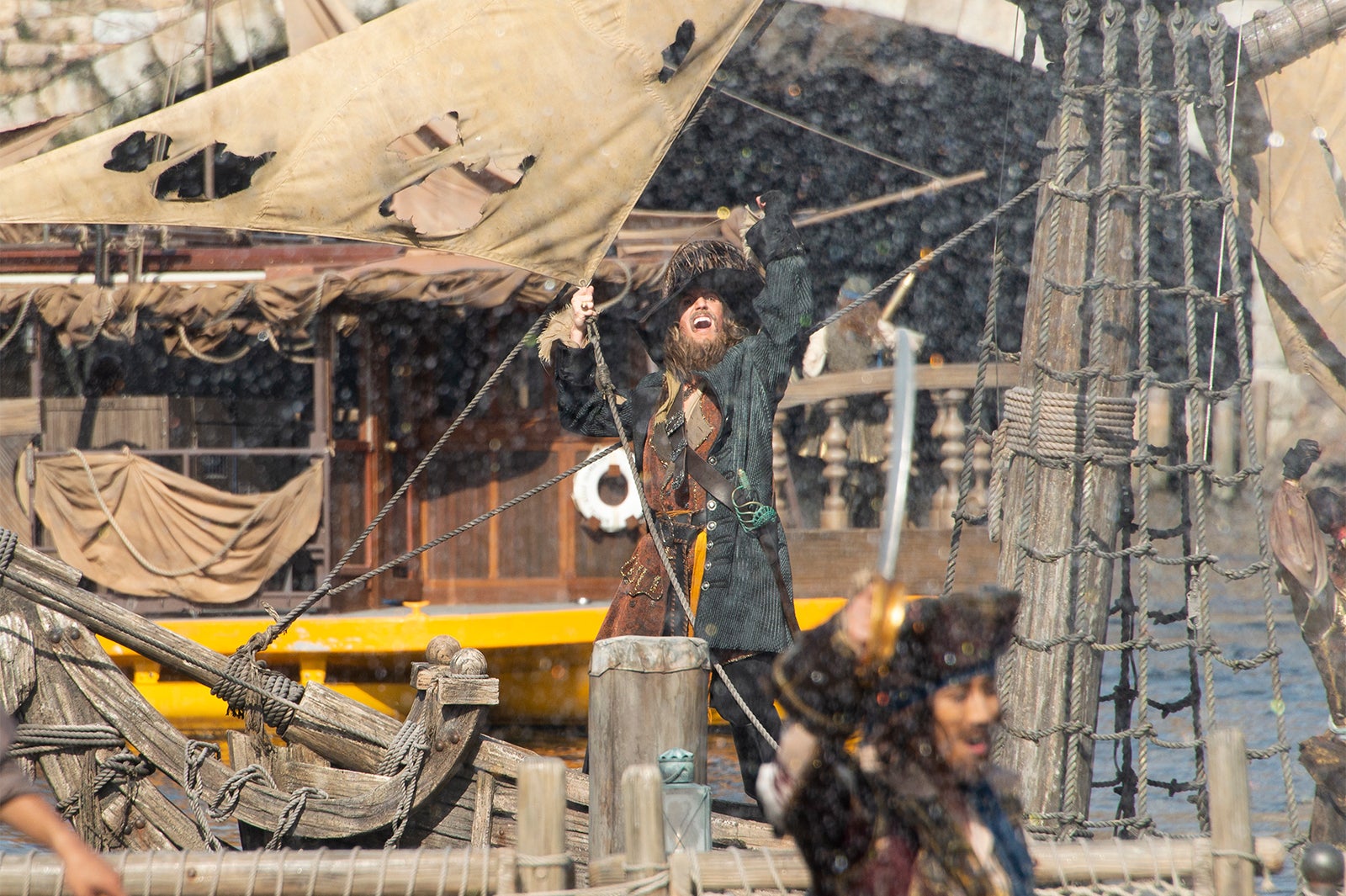 「パイレーツ・サマーバトル “ゲット・ウェット！”」（C）Disney