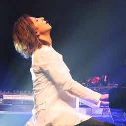 厳戒態勢の中、ワールドツアー「Yoshiki Classical World Tour」バンコク公演を敢行したYOSHIKI